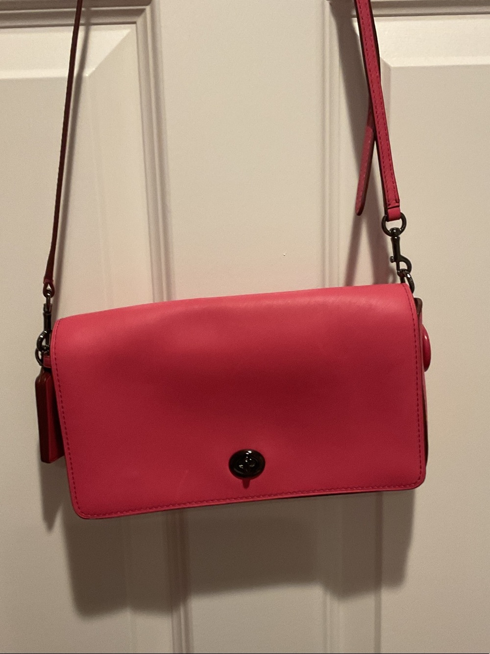 Coach Hot Pink Leather Crossbody with Turn-Lock - Picture 2 of 12